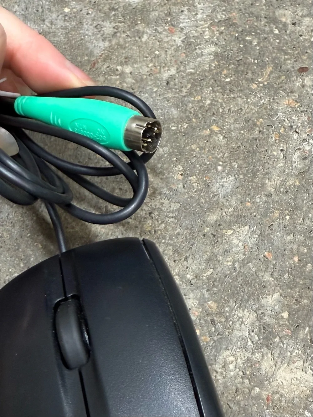 Logitech K120 USB Keyboard & Acer PS/2 Optical Mouse Tested